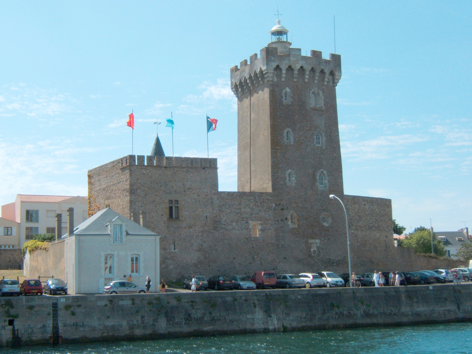 Tour d'Arundel et le Château Saint-Clair ©Wikipedia