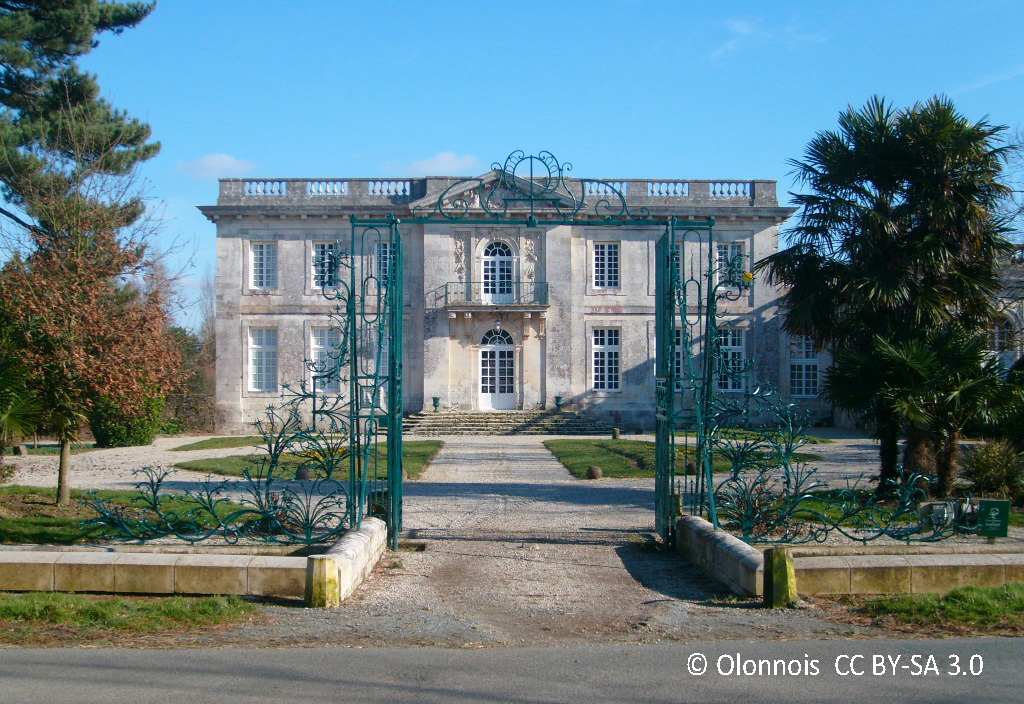 Park of the Pierre-Levée Castle