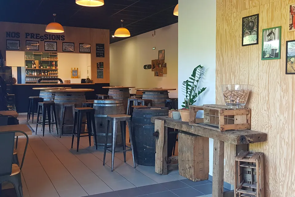 Le Comptoir des Vins