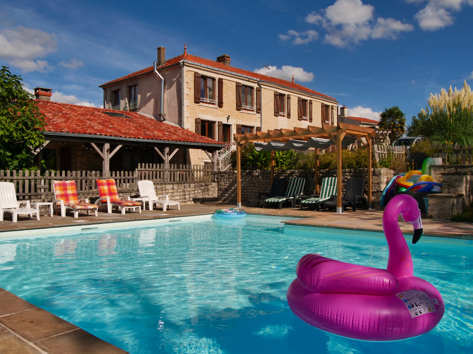 Lairoux Holiday Cottages House