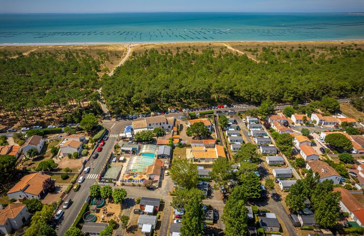 Camping Les Flots Bleus