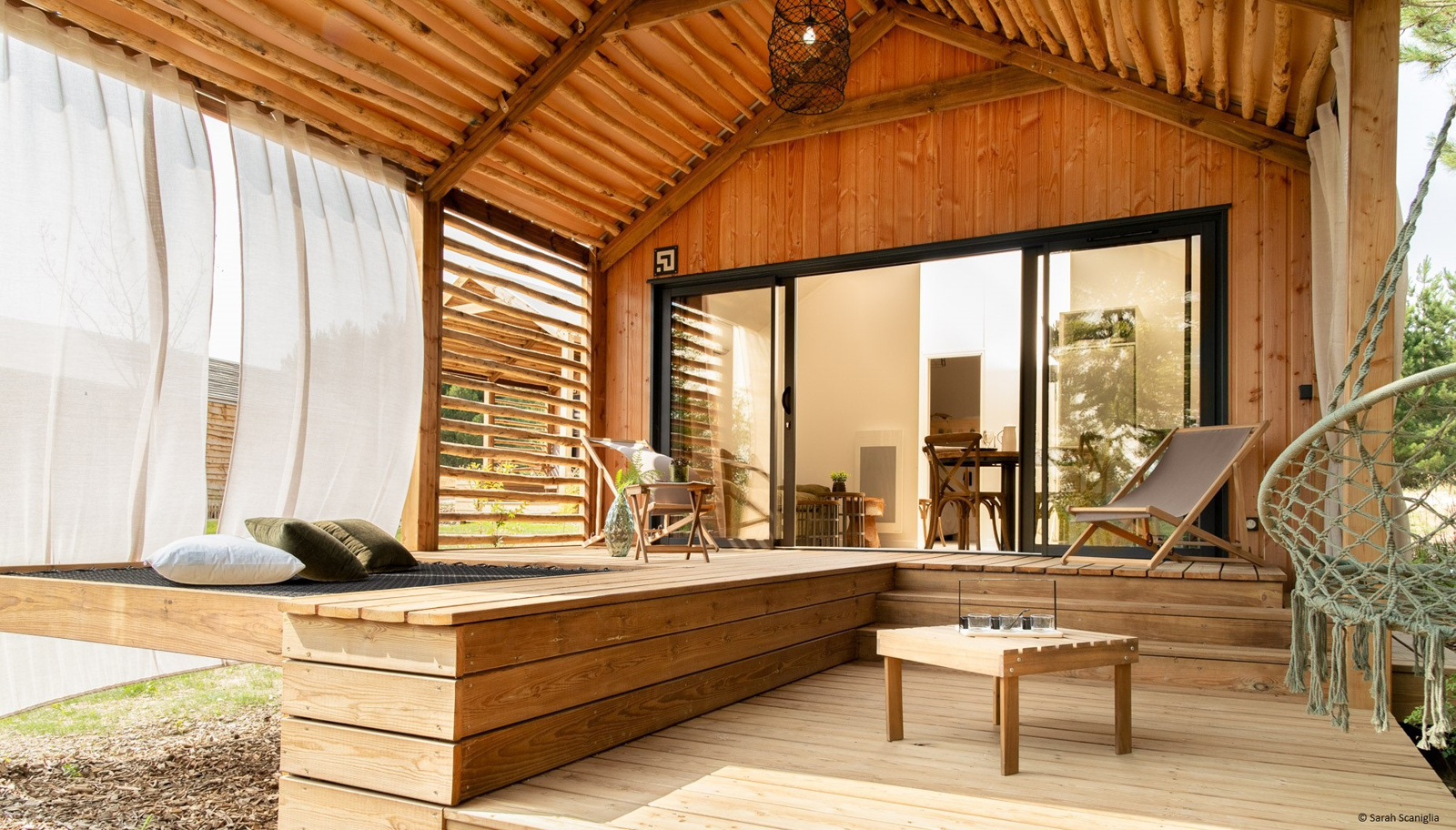 Damona Lodges