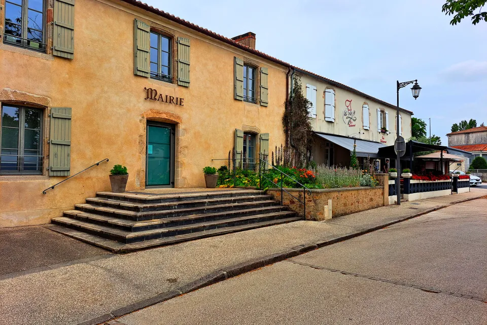 Beaulieu-Sous-la-Roche