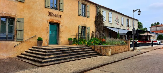 Beaulieu-Sous-la-Roche