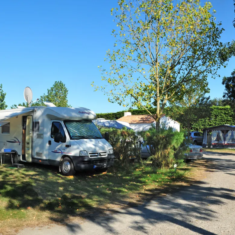 Camping les Rouches