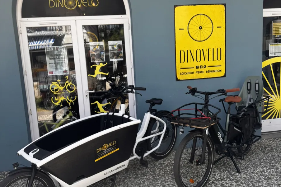 Dinovelo