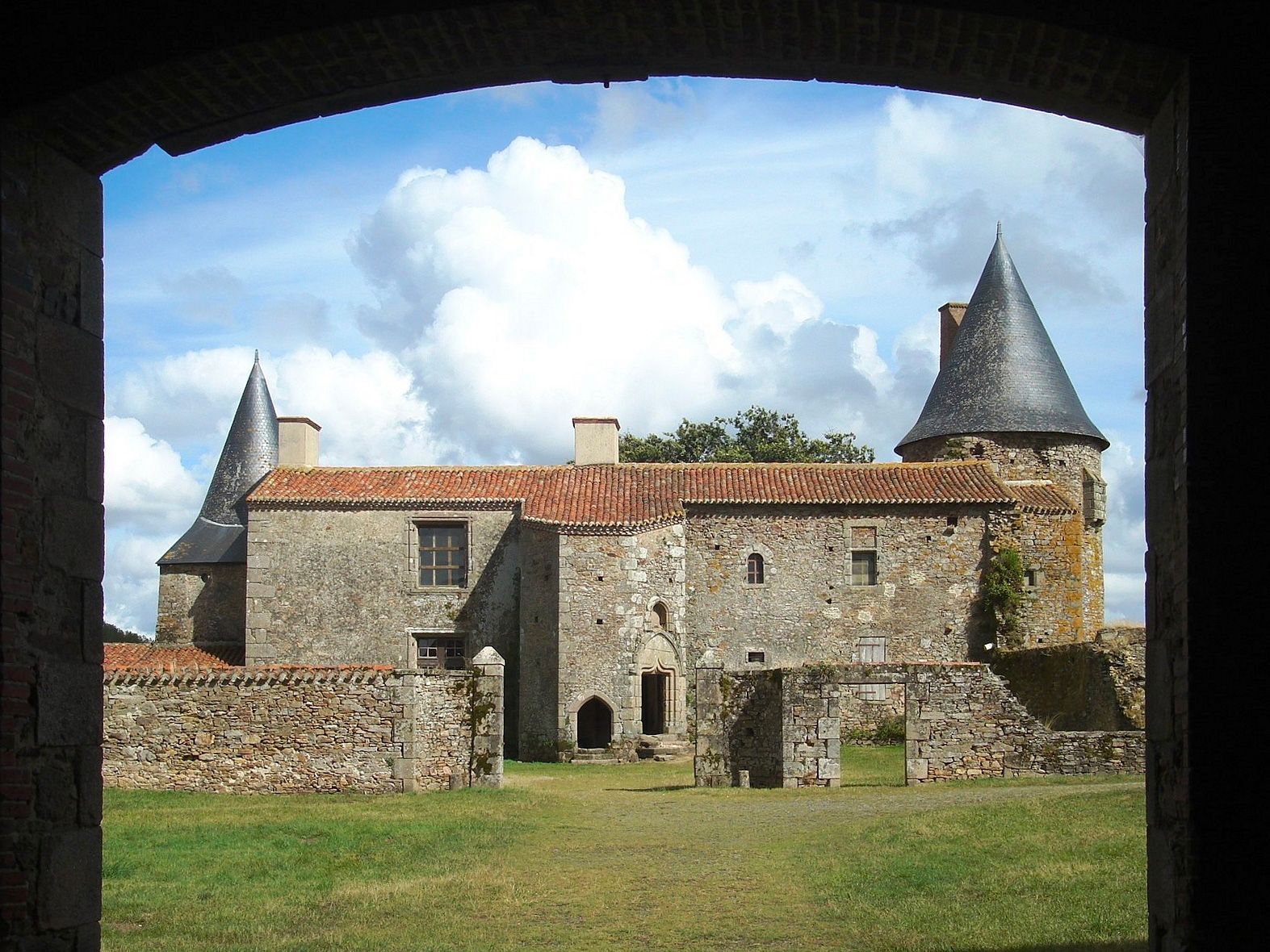 Castle of the Grève