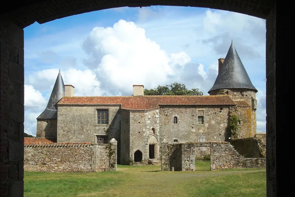 Castle of the Grève
