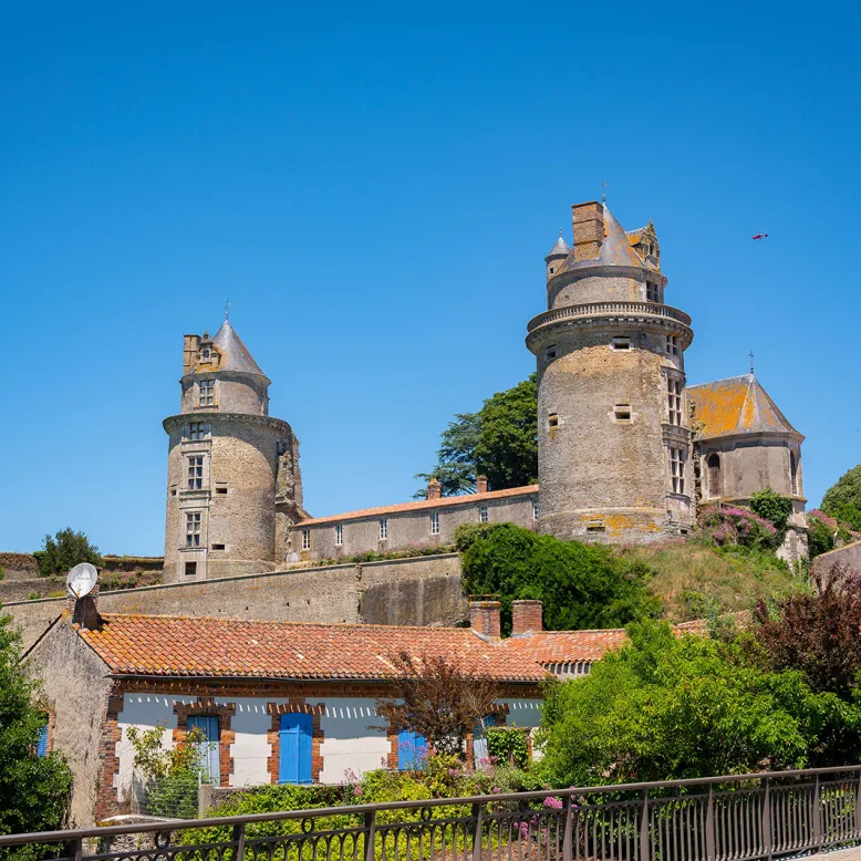 Apremont Castle