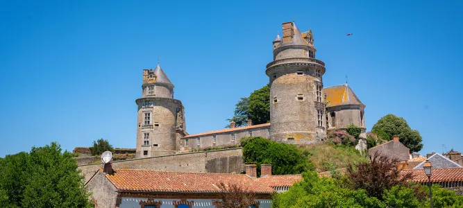 Château d'Apremont