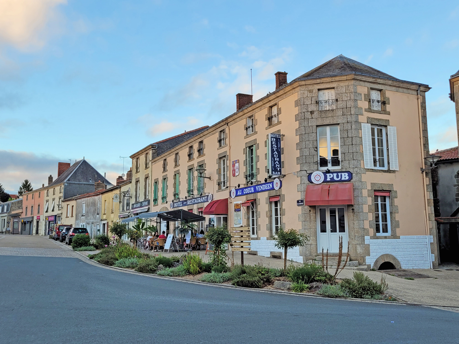 Les Epesses Villes Villages Aux Epesses Guide De La Vend e Les Epesses Villes Villages Aux Epesses Guide De La Vend e