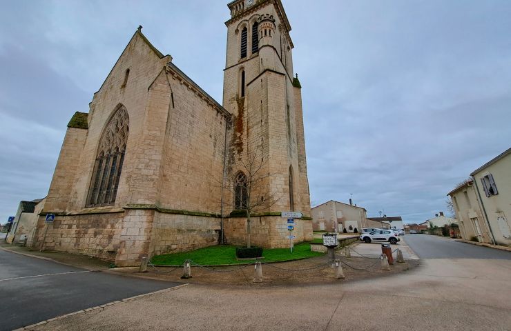 Sainte-Gemme-la-Plaine