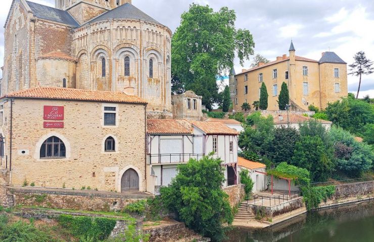 Mareuil-sur-Lay-Dissais