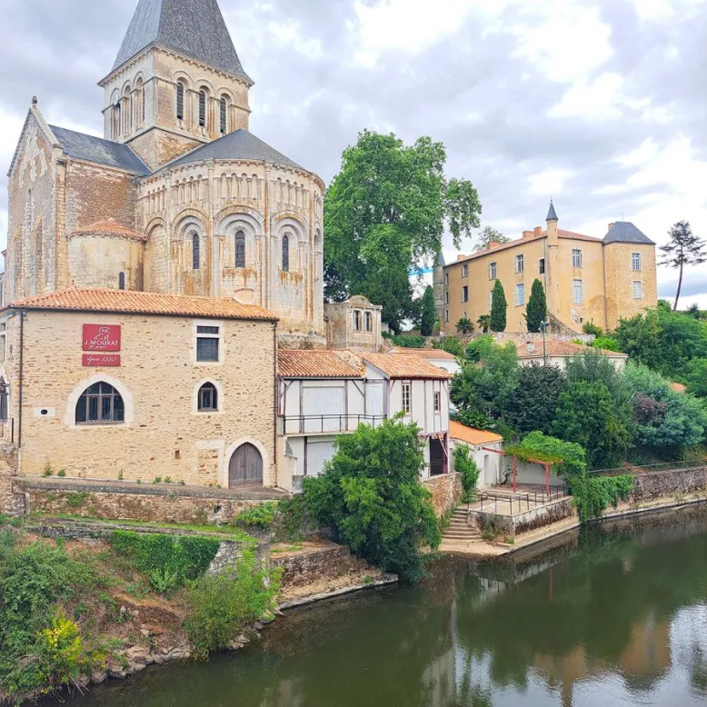 Mareuil-sur-Lay-Dissais