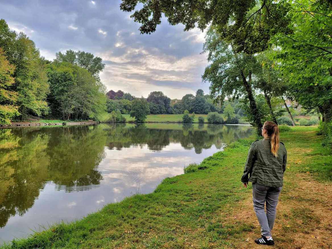 Sur les bords de la Mère