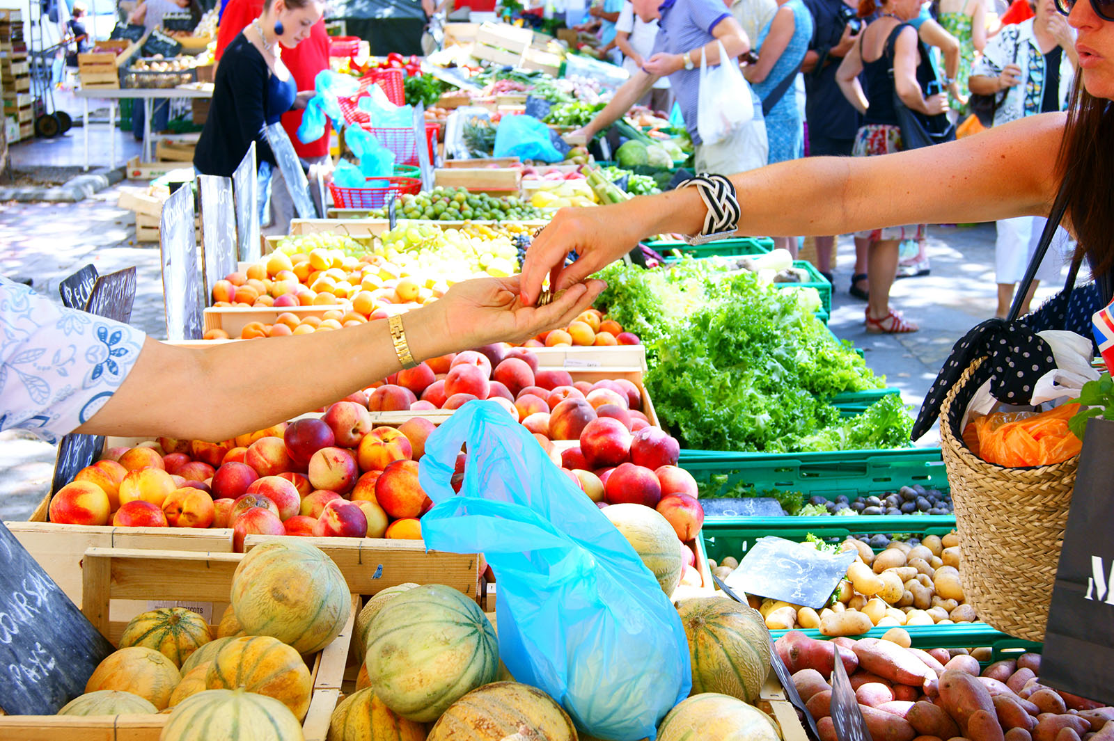Sables d'Olonne market