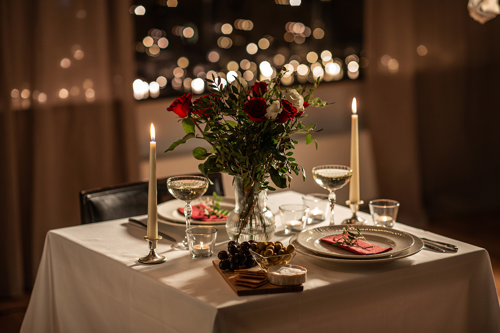 Valentine's Day table