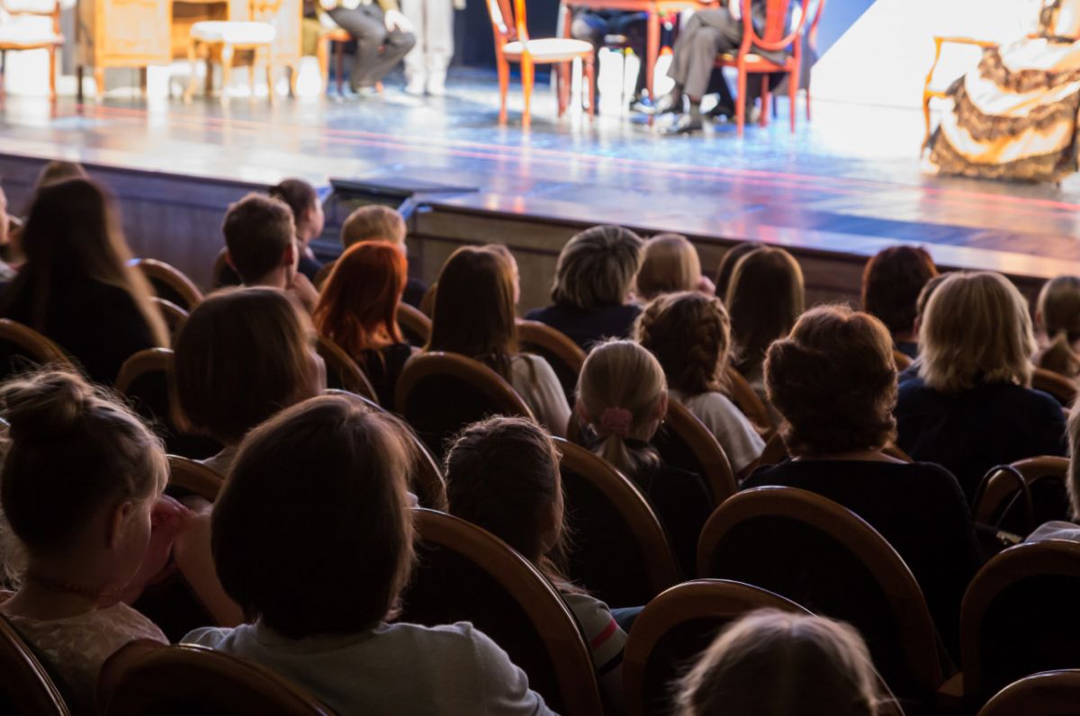 Théâtre "A contre emploi"