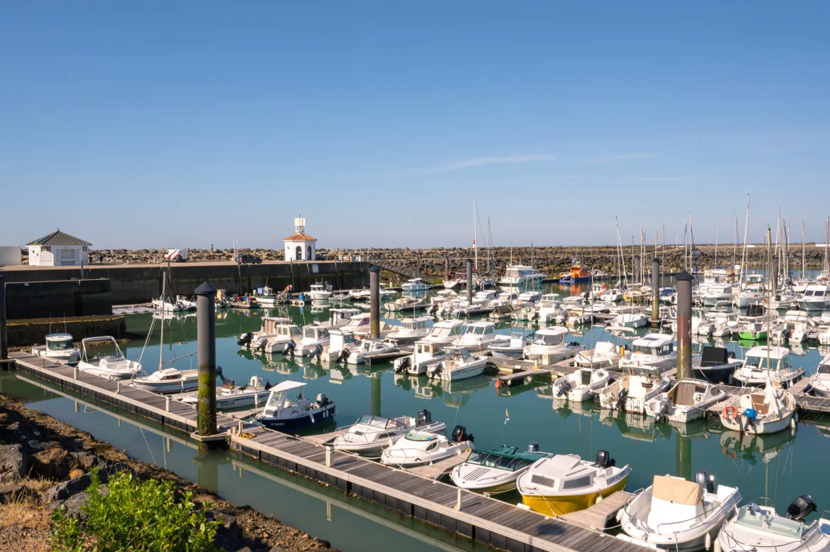 Talmont-Saint-Hilaire port